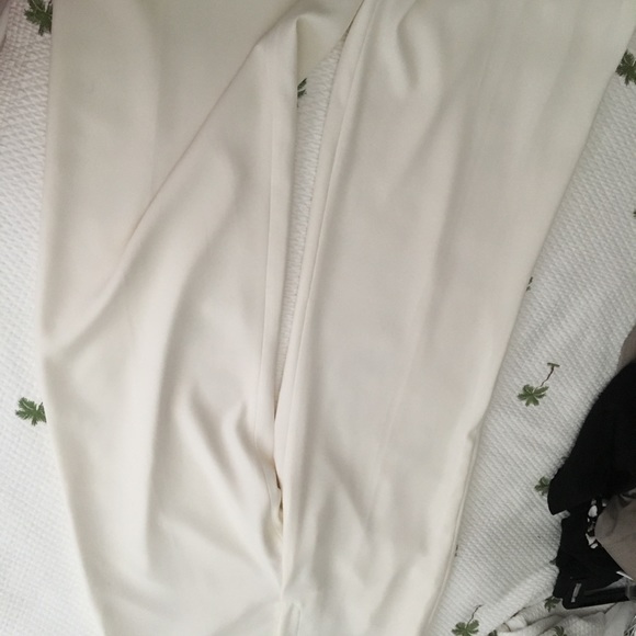 Suit - Picture 4 of 6